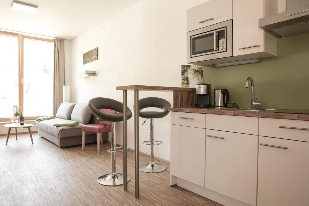 Ferienwohnung Am Weingut Eisenbock Strass  エクステリア 写真